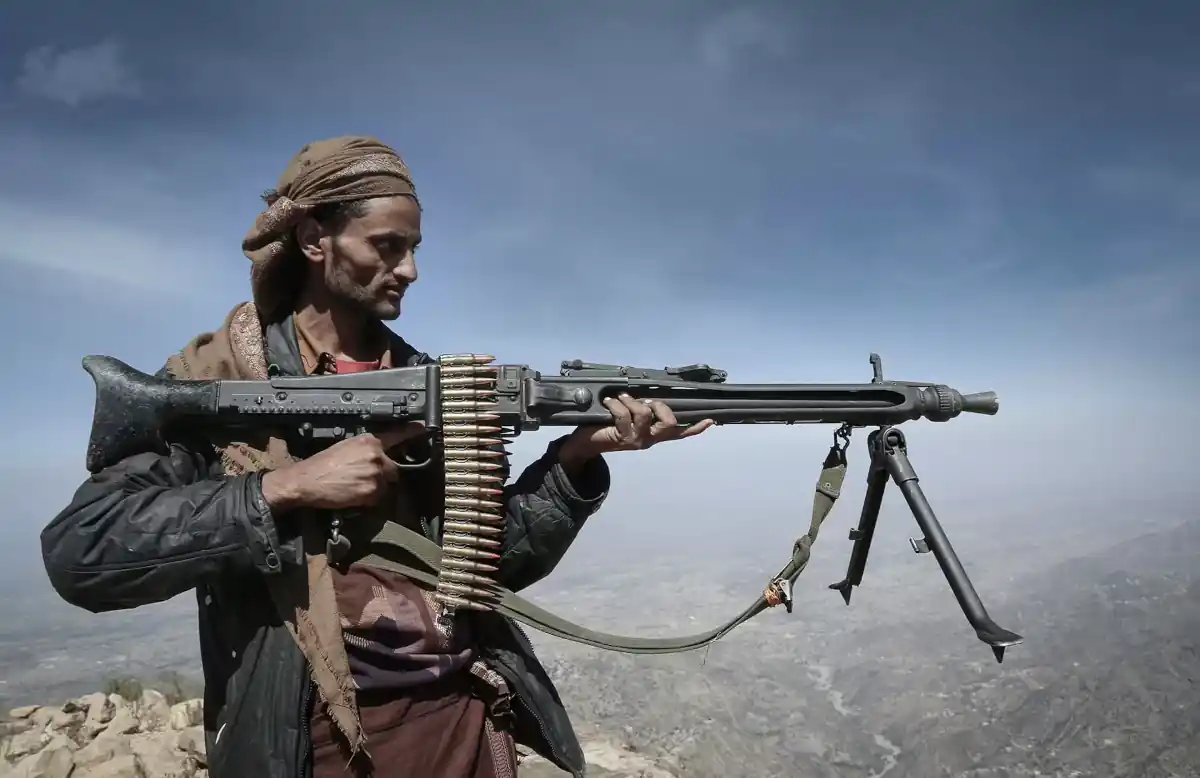 ribelli Houthi dello Yemen grave minaccia per navigazione nel Mar Rosso