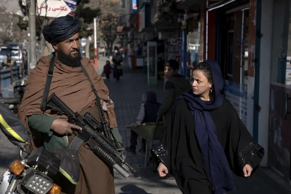 diritti delle donne in Afghanistan dominato dai talebani