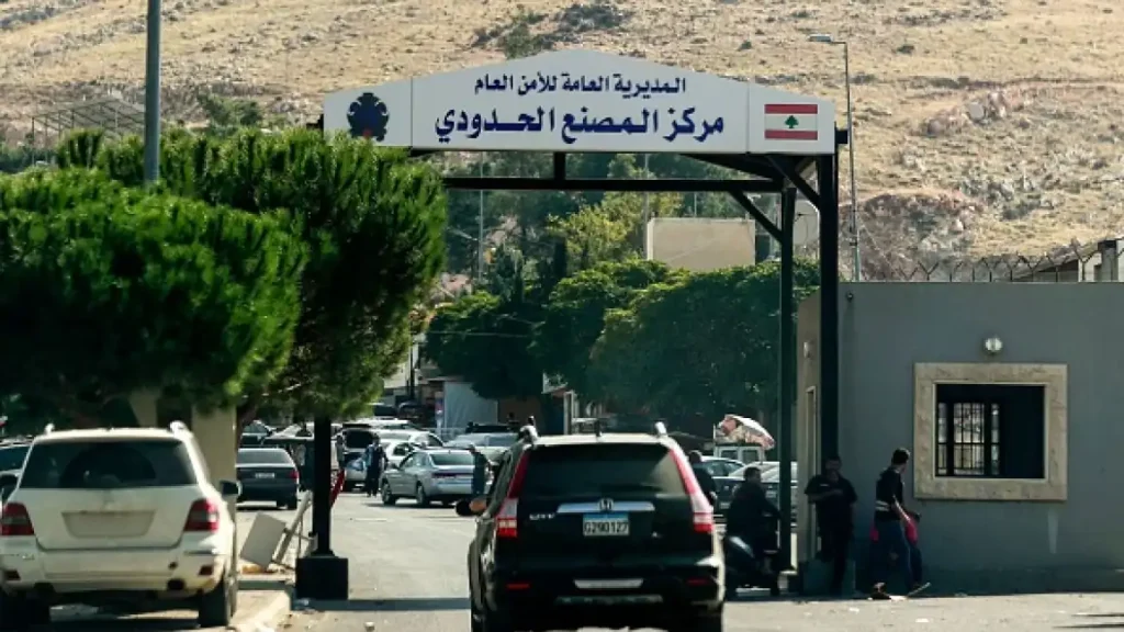 Lo Stato libanese garantisce a Israele che controlla i valichi con la Siria 2 Il valico di frontiera di Masnaa tra Libano e Siria da dove passano le armi per Hezbollah