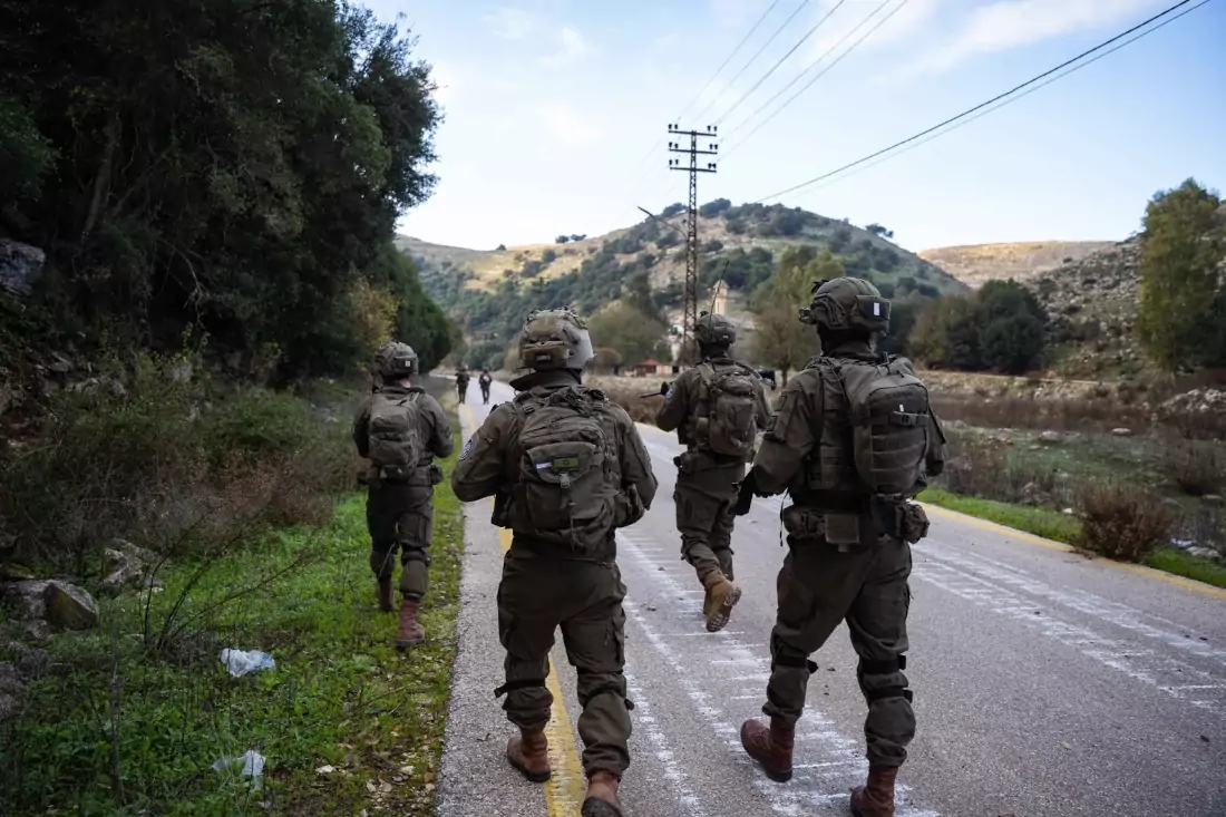 Truppe israeliane durante ritiro dal Libano meridionale