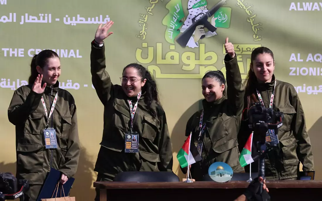 soldatesse ostaggio di hamas