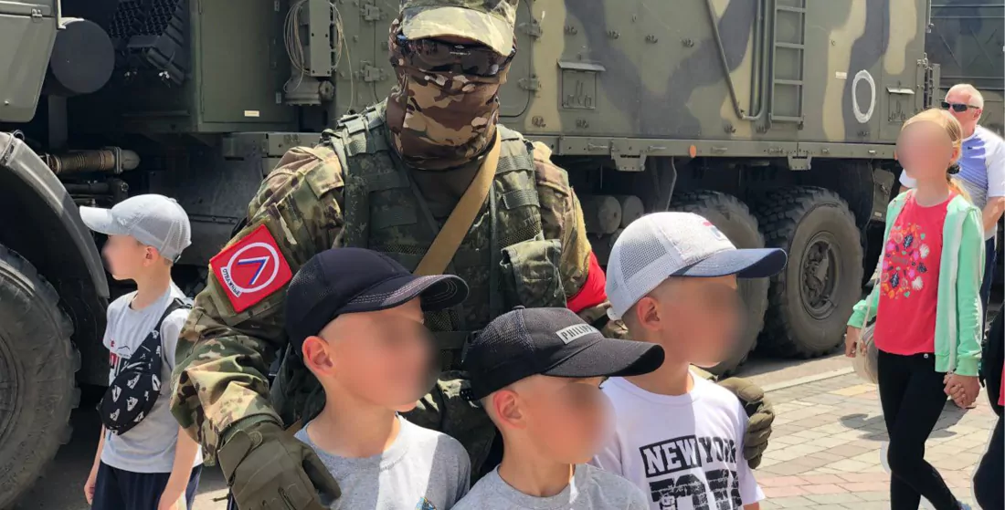 bambini ucraini rapiti e portati in Russia
