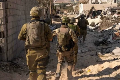 offensiva IDF nella Striscia di Gaza mette in pericolo ostaggi