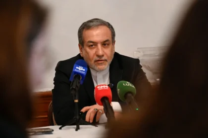 il ministro degli esteri dell'Iran Abbas Araghchi