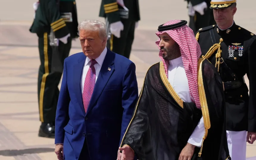 Cosa ne pensa il mondo arabo della guerra con l'Iran 1 Donald Trump in Arabia per affari