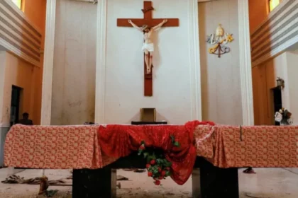 cristiani africani vittime della violenza islamica, Una chiesa attaccata da musulmani