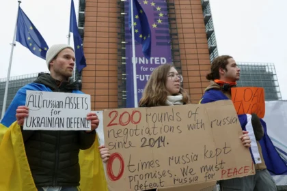 manifestazione pro Ucraina e contro la Russia
