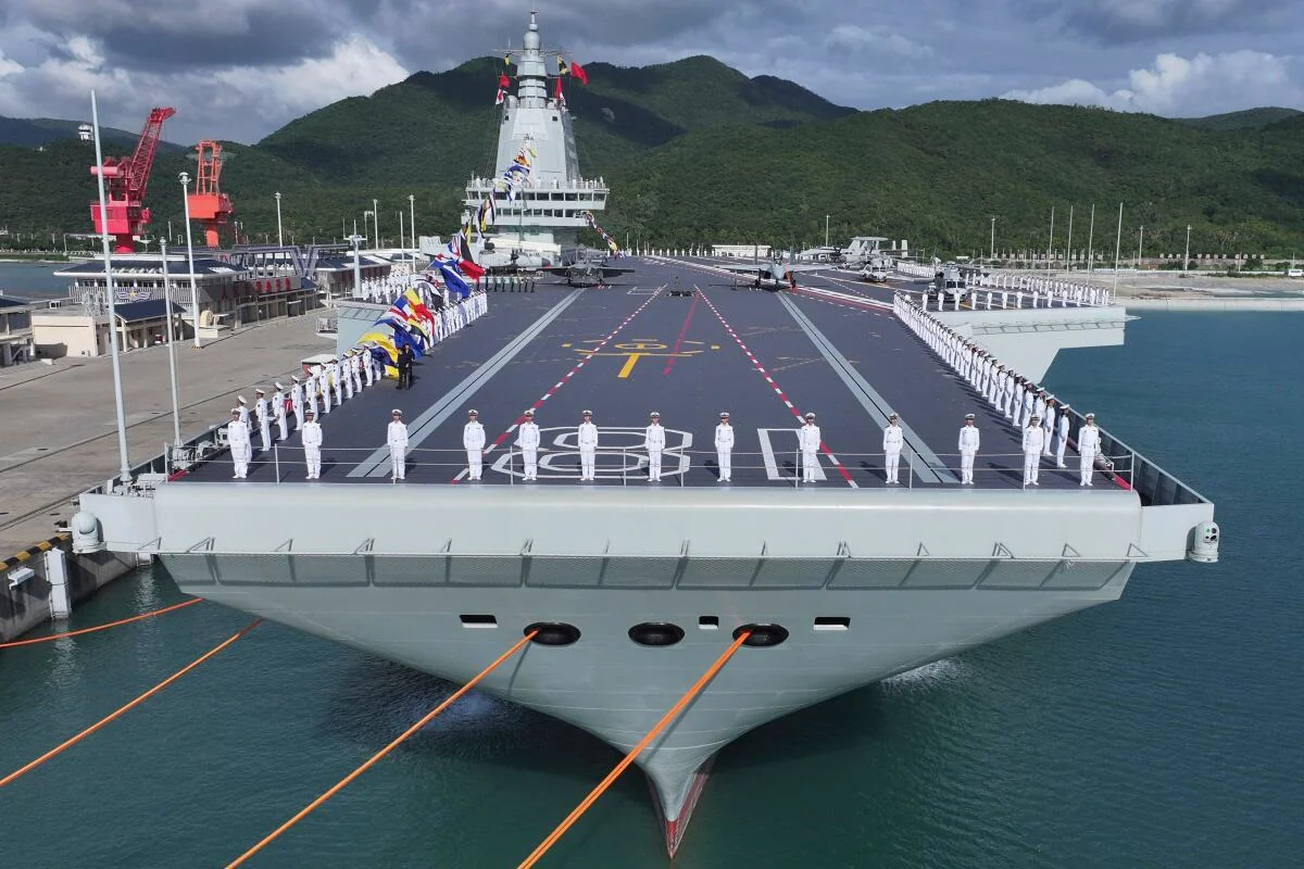 marina cinese portaerei Fujian