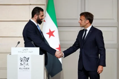 siria francia macron con al Sharaa